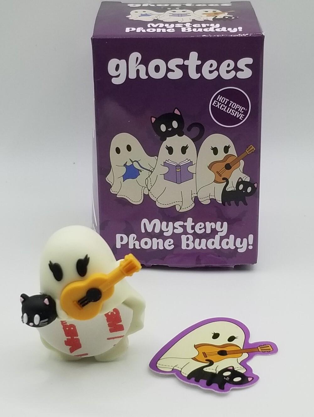 Ghostees Mystery Phone Buddy: Guitar Ghost